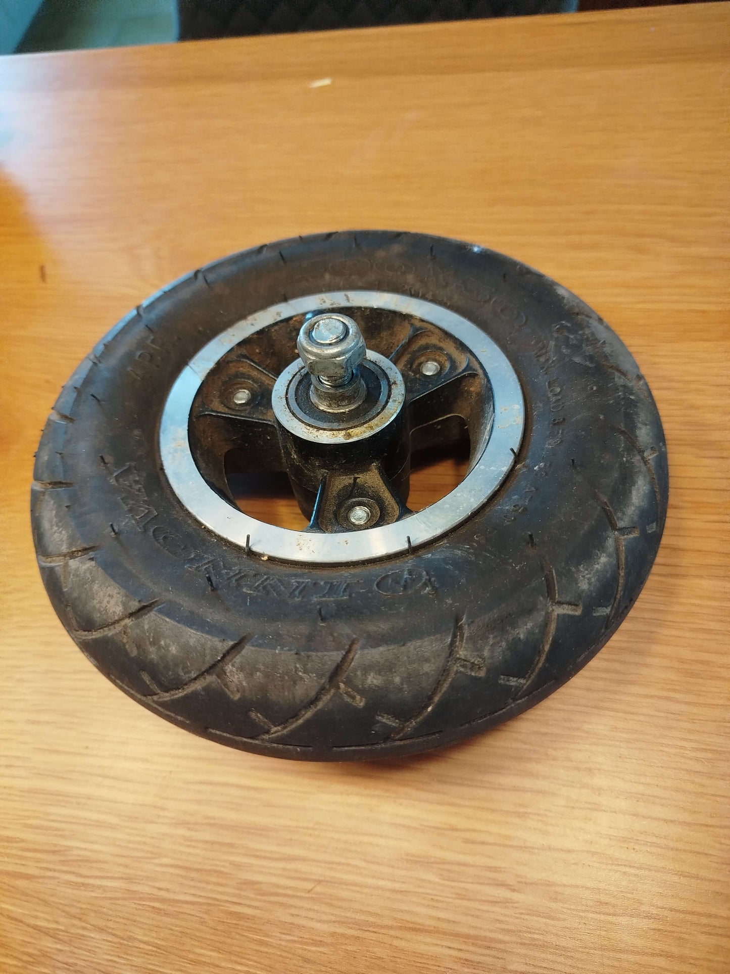 đź”§ Roue avant pour Speedway Mini 4 Pro