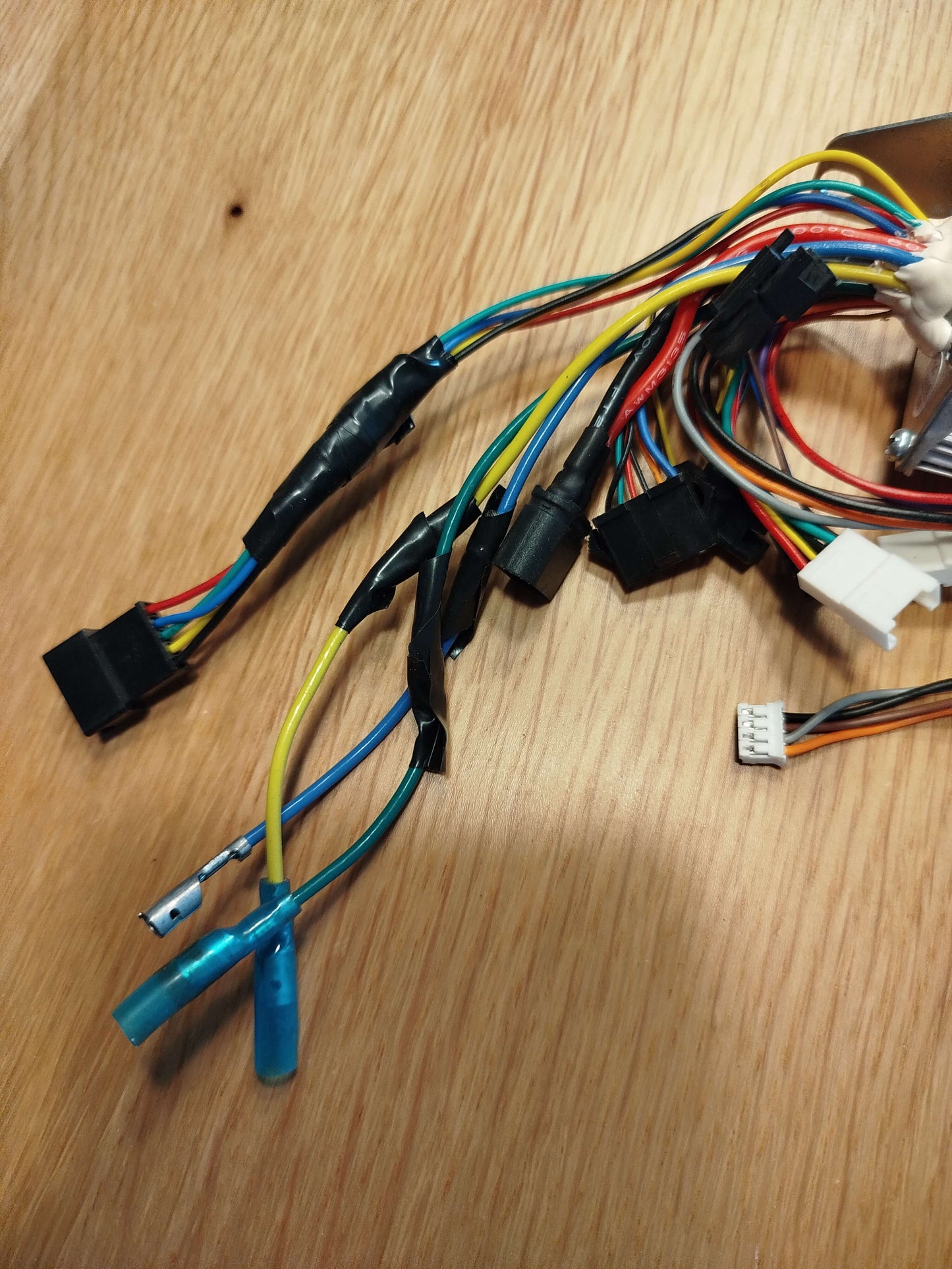 🔧 Contrôleur 36V 350W 15A pour Trottinette Électrique
