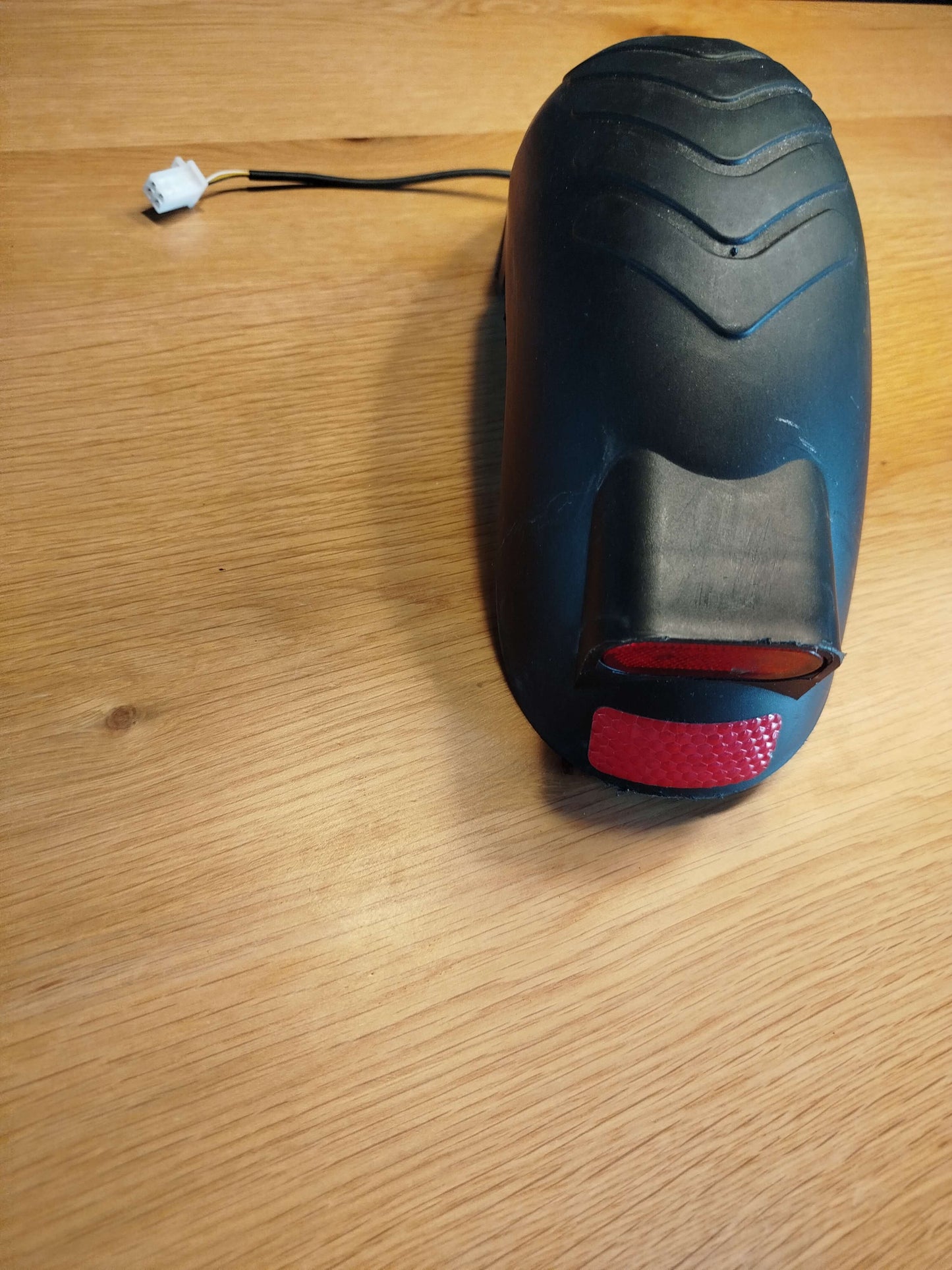 Garde-boue avec lumière intégrée pour trottinette électrique